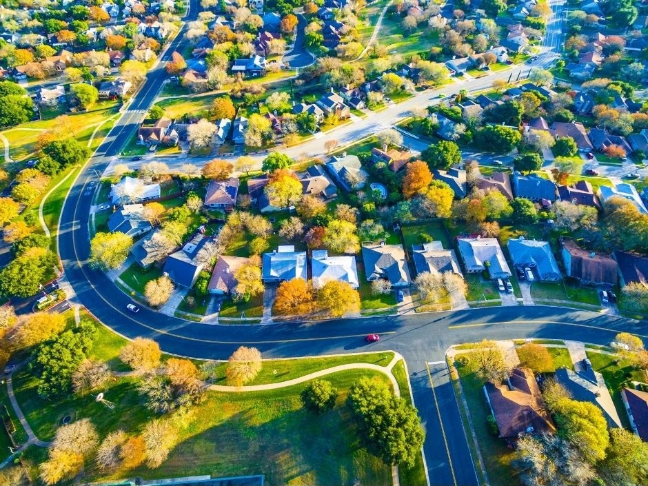 De nouvelles règles fiscales et lois pour mieux encadrer le marché immobilier.